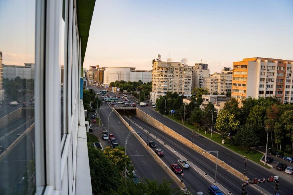 Modern 1 Bedroom Apartment In Bucharest Center! ภายนอก รูปภาพ
